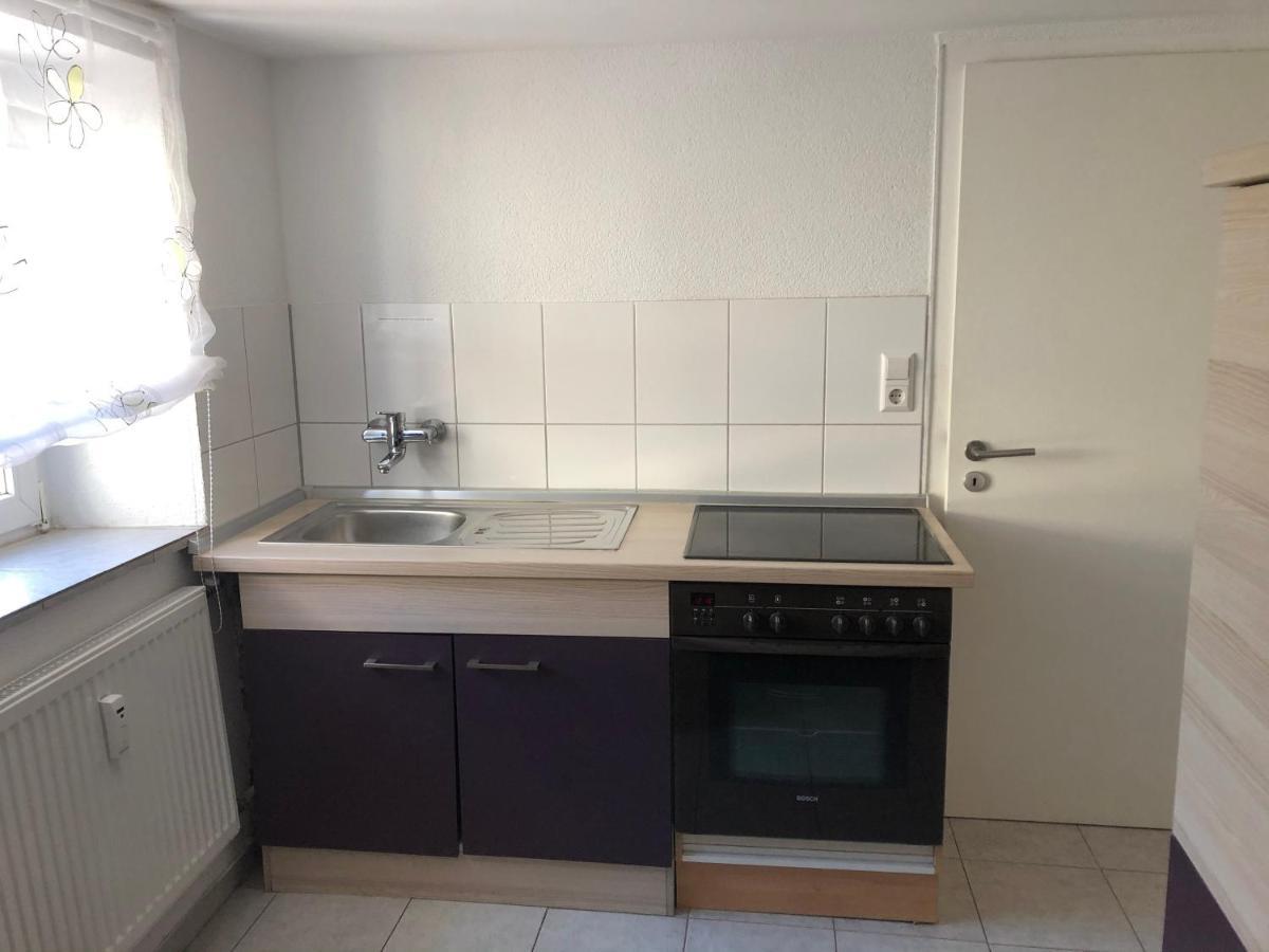 Guest Appartements Mit 2 Getrennten Schlafzimmern Fuer 4 Personen 24H Check In Aalen Esterno foto